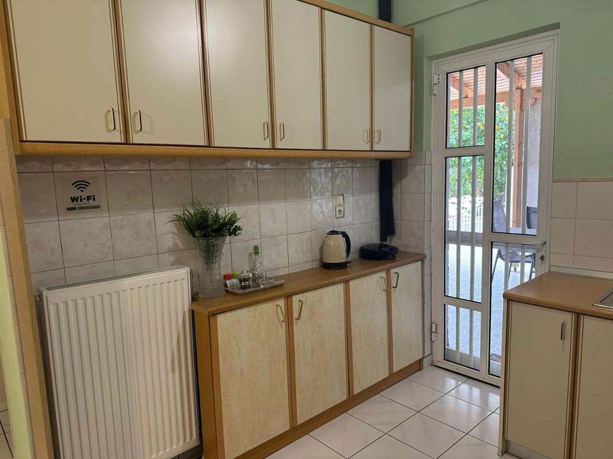 La Vita Apartments-Near Airport & Sea Artemida  Dış mekan fotoğraf
