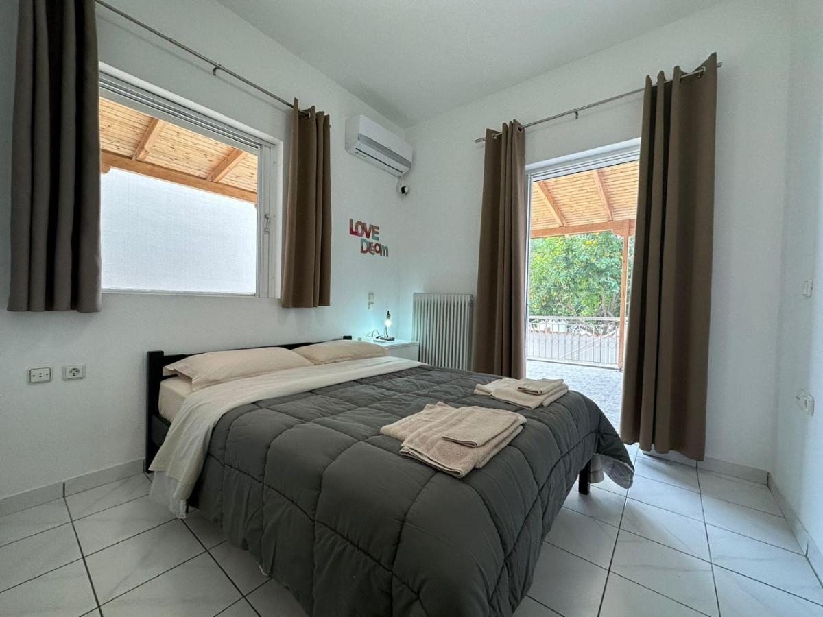 La Vita Apartments-Near Airport & Sea Artemida  Dış mekan fotoğraf
