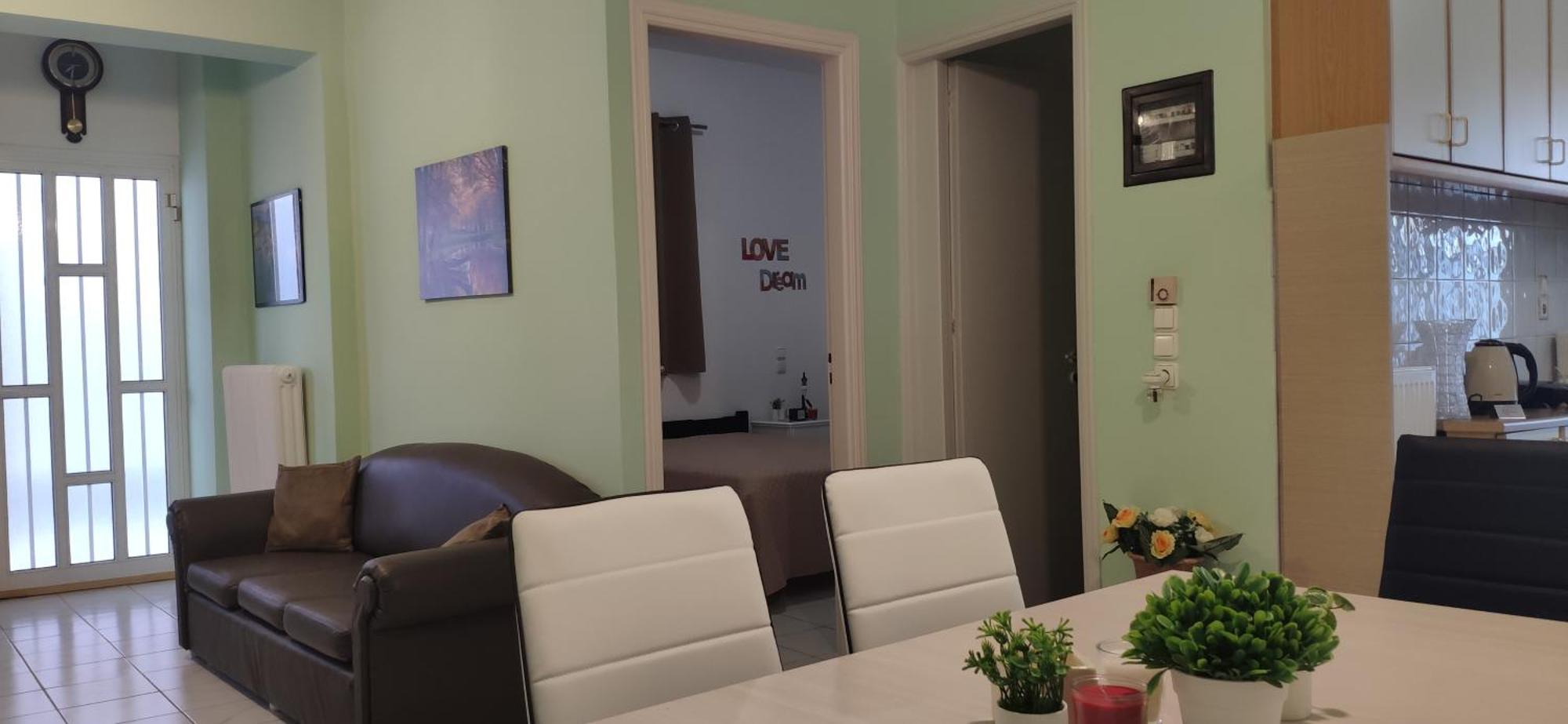 La Vita Apartments-Near Airport & Sea Artemida  Oda fotoğraf
